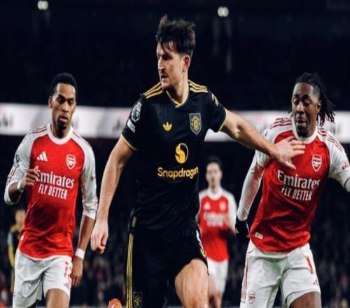 英超第,利物浦以,击败布伦特,B体育官网,B体育直播,体育赛事直播,足球直播